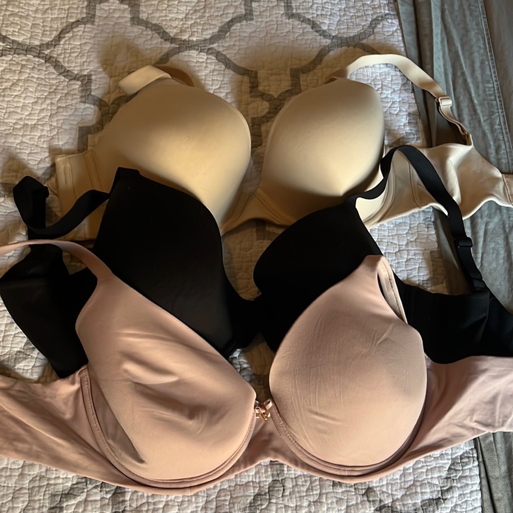 Bundle of 3 Soma Like New Bras